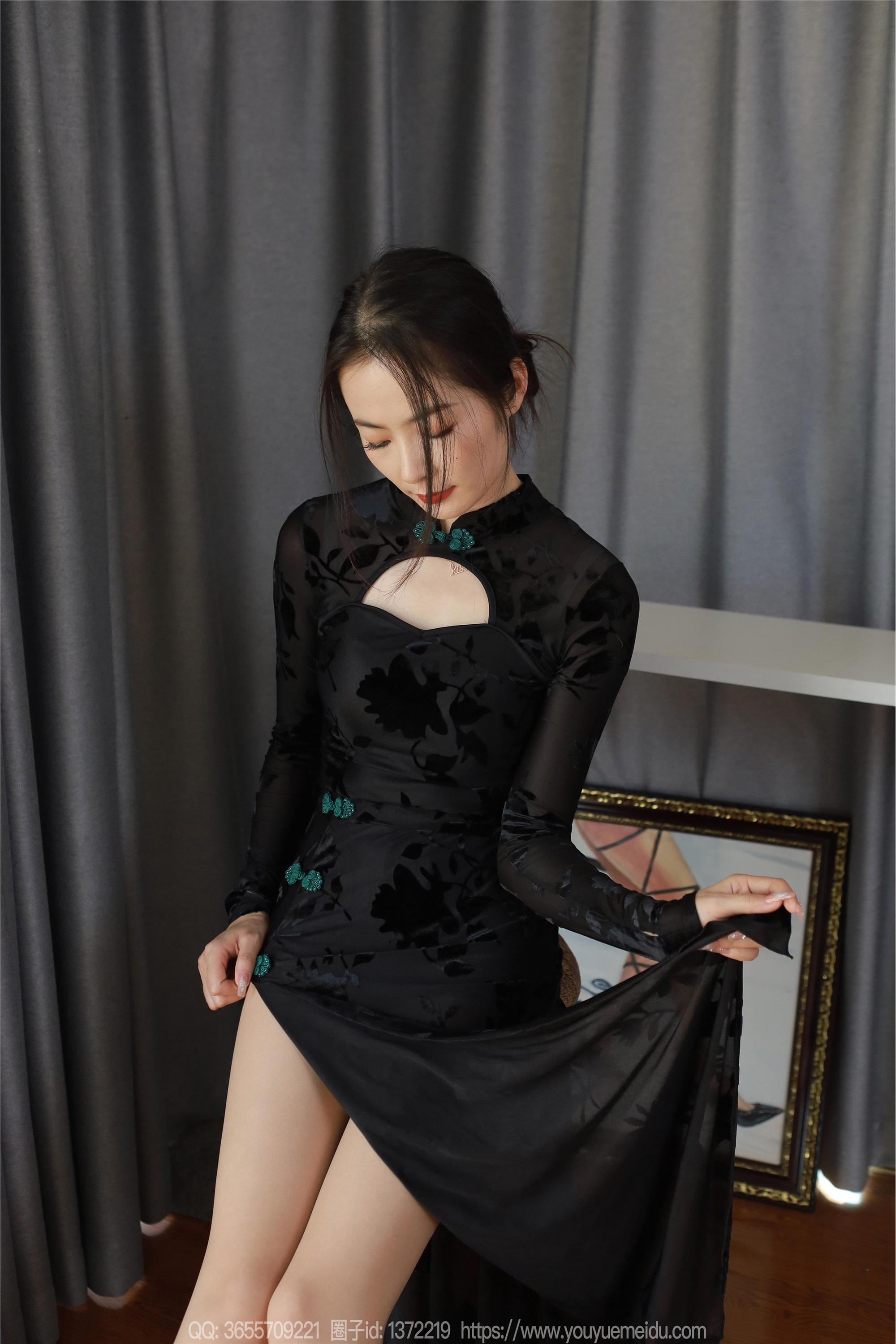 IESS异思趣向  2024.04.10 丝享家 1712 小金《高叉旗袍》